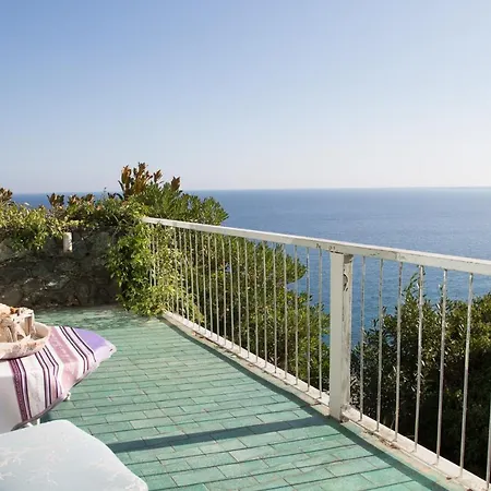Appartamento A Picco Sul Mare Apartment