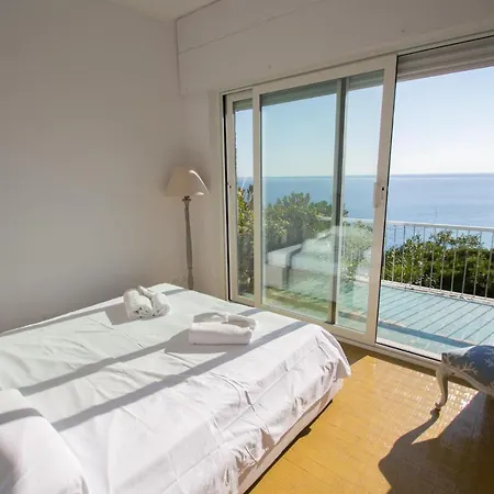 Appartamento A Picco Sul Mare Varazze